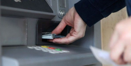 Πρωτοφανές πλήγμα στο παγκόσμιο τραπεζικό σύστημα: Σπείρα χάκερ έκλεψε 1 δισ. ευρώ από τουλάχιστον 100 τράπεζες