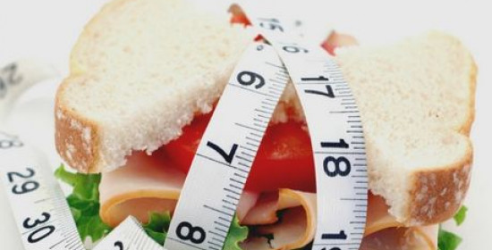 Fast Diet: Χάσε αυτά που πήρες τις γιορτές και κράτα τα tips για το 2013