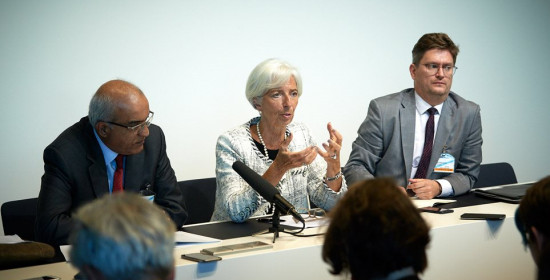 "Πάγο" στην επαναφορά των συλλογικών διαπραγματεύσεων βάζει το ΔΝΤ