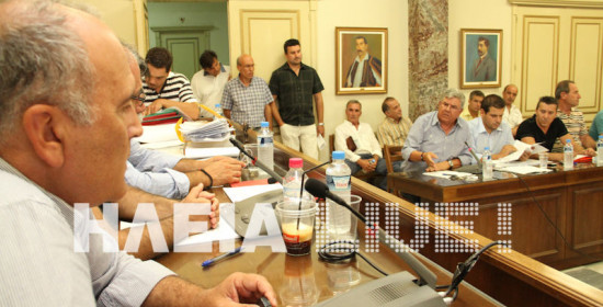 Μάκης Παρασκευόπουλος: "Δεν κινδυνεύει το λιμάνι του Κατακόλου"