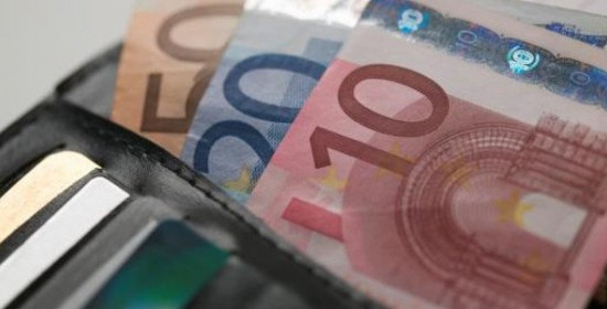 Ποιοι θα πάρουν επίδομα 400 ευρώ το μήνα μετά τις ευρωεκλογές