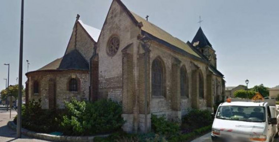 Δύο ένοπλοι πήραν ομήρους σε εκκλησία της Γαλλίας - Νεκροί οι δράστες