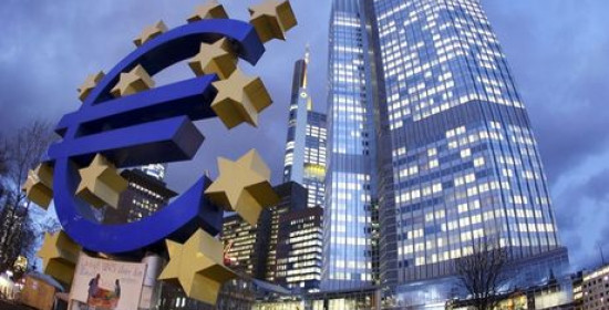 Η ΕΚΤ ανοίγει τη στρόφιγγα της χρηματοδότησης για τις ελληνικές τράπεζες