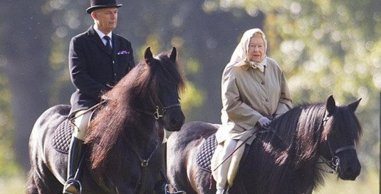 Η Βασίλισσα Ελισάβετ αρνείται να εγκαταλείψει την ιππασία