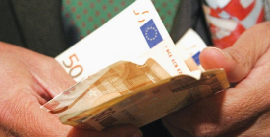 Εξόφληση χρεών προς εφορία και ταμεία σε 8 χρόνια με ελάχιστη μηνιαία δόση 50€