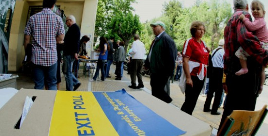 Ευρωεκλογές 2014: Όργιο με τις φήμες για το εκλογικό αποτέλεσμα - Προβληματισμένοι εμφανίζονται οι δημοσκόποι για τα exit poll