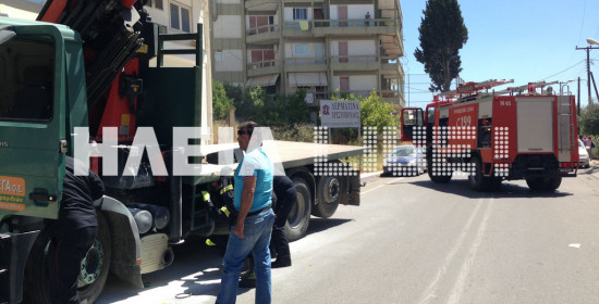 Πύργος: "Φούντωσε" φορτηγό στη Ρήγα Φεραίου