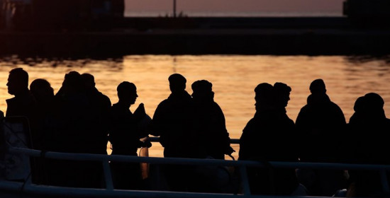 Frontex: Τρομοκράτες κρύβονται ανάμεσα στους πρόσφυγες που ζητούν άσυλο