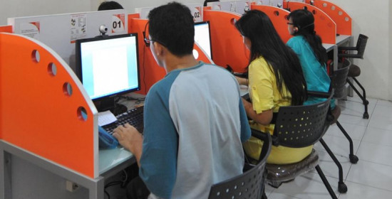 Κίνα: Κοιμόταν δέκα χρόνια σε Internet Cafe και . . . έπαιζε CrossFire!