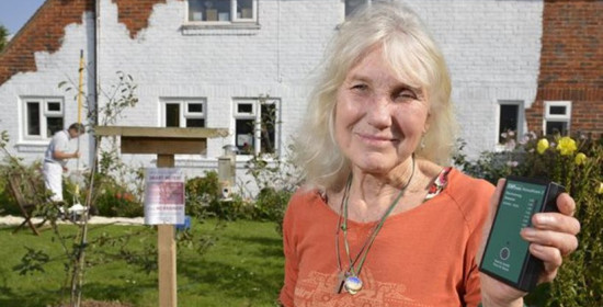 72χρονη γιαγιά ξόδεψε 5.000 ευρώ για να θωρακίσει το σπίτι της από το Wi Fi!