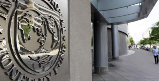 FT: Η Ελλάδα ζήτησε παράταση αποπληρωμής των δόσεων από το ΔΝΤ