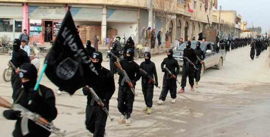 Η απειλή μεγαλώνει: Μια γροθιά Αλ Κάιντα και Ισλαμικό Κράτος