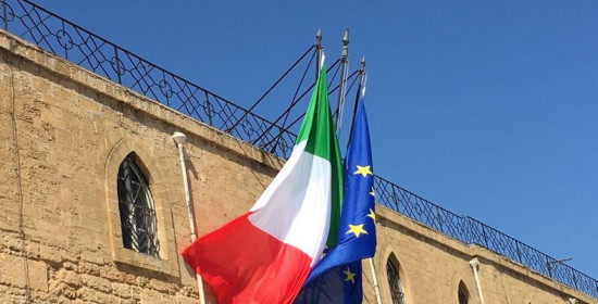 Η κρίση στην Ιταλία ευθύνεται για την επιδείνωση των ελληνικών ομολόγων