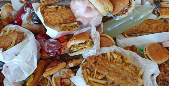 Οι 75 κανόνες του junk food 