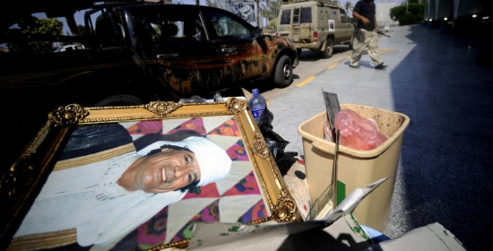 Ψάχνουν παντού τον Καντάφι – Τον επικήρυξαν για 1,7 εκ. δολάρια
