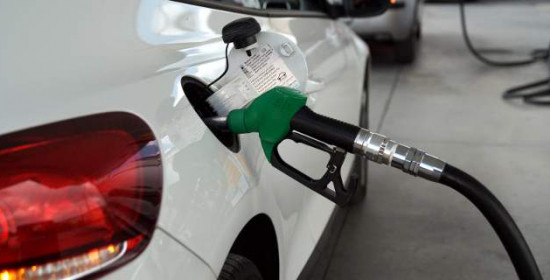 Ο πόλεμος της βενζίνης φέρνει πλαφόν - Φωτιά οι τιμές στις Κυκλάδες