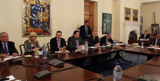 Κρίση στην Κύπρο: Ολοι οι υπουργοί παραιτήθηκαν - Απρόβλεπτες εξελίξεις