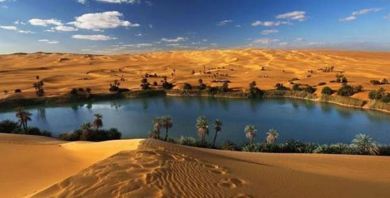 Δέος στην έρημο Σαχάρα: Η γιγαντιαία λίμνη που εξαφανίζεται εδώ και 5000 χρόνια