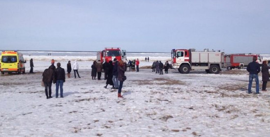 Λετονία: Πάνω από 200 άνθρωποι σε κομμάτια πάγου που αποσπάστηκαν από την ακτή