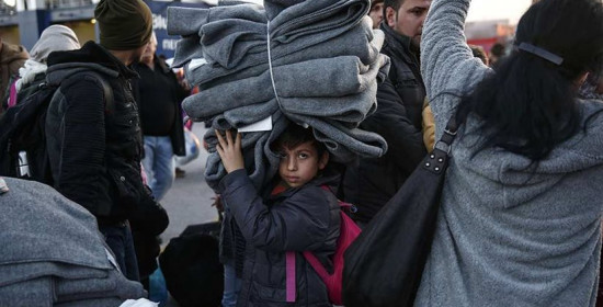 Les Echos: Η Ελλάδα μπορεί σύντομα να μετατραπεί σε έναν απέραντο λάκκο προσφύγων