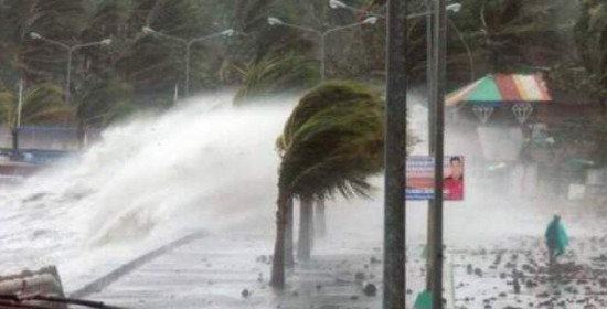 Ξεσπιτώθηκαν 24.000 άνθρωποι στις Φιλιππίνες - Συναγερμός λόγω του τυφώνα Μέισακ