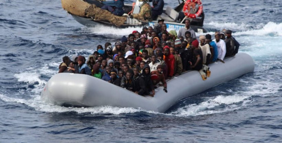 Τραγωδία στη Μεσόγειο: 400 νεκροί μετανάστες που ταξίδευαν από τη Λιβύη στην Ιταλία