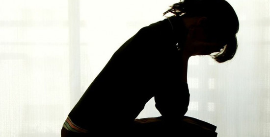 Θρίλερ στην Κρήτη: 16χρονη αποπειράθηκε να αυτοκτονήσει γιατί την εκβίαζε ο φίλος της