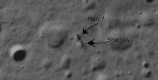Βίντεο: Η NASA κατέγραψε εξωγήινο στο φεγγάρι;
