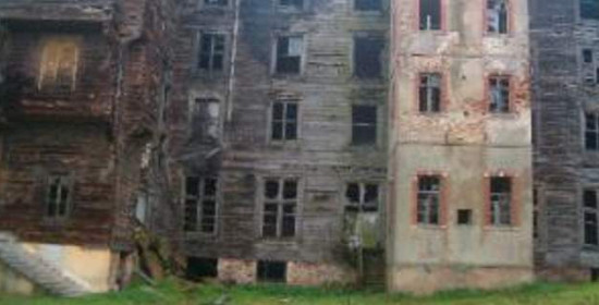 Καταρρέει το ιστορικό κτήριο του ορφανοτροφείου στην Πρίγκηπο - SOS των New York Times
