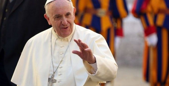 Πάπας Φραγκίσκος υπέρ Τσίπρα: Έχουν ευθύνη όσοι οδήγησαν στη δημιουργία του διεθνούς χρέους