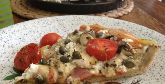 Η συνταγή της ημέρας: Πίτσα μεσογειακή