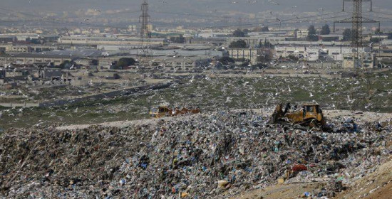 Το πλαστικά απορρίμματα ενισχύουν το φαινόμενο του θερμοκηπίου