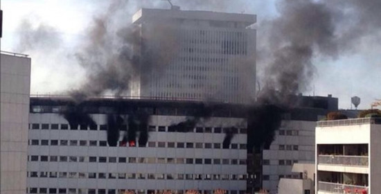 Παρίσι: Εκρήξεις στο κτίριο του Radio France