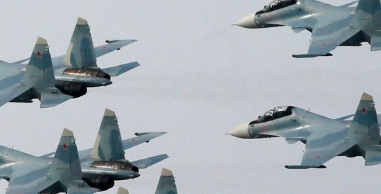 Συριακά μαχητικά παρενόχλησαν τρία τουρκικά F-16, την ώρα που τα Ρωσικά βομβαρδίζουν θέσεις του Ισλαμικού Κράτους