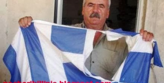 15 μήνες ποινή φυλάκισης στον Αλβανό που έσκισε την ελληνική σημαία στο Νεοχώρι Κυλλήνης