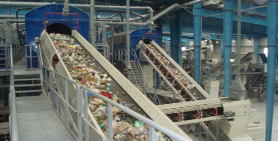 Στέλεχος της SIOEN στον Πύργο για τη διαχείριση των αποβλήτων