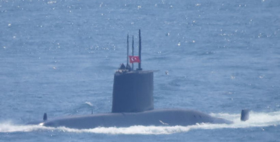 Τουρκικό υποβρύχιο στην κυπριακή ΑΟΖ μαζί με το Barbaros