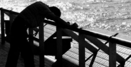 ΕΛΣΤΑΤ: 1.245 αυτοκτονίες στην Ελλάδα την 3ετία 2009 - 2011