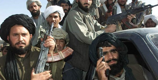 Πακιστάν: Κομάντος Ταλιμπάν κρατούν ομήρους 500 παιδιά και δασκάλους!