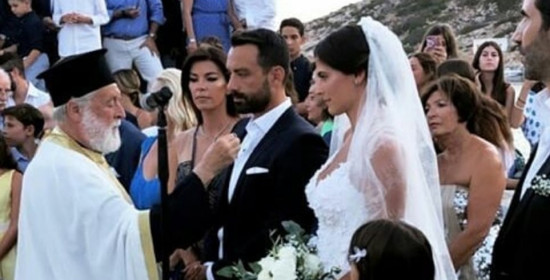 Παντρεύτηκαν Σάκης Τανιμανίδης - Χριστίνα Μπόμπα! 