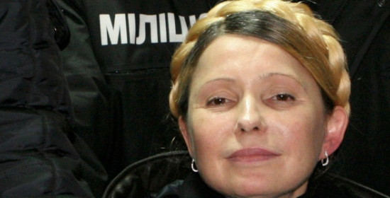 Στο Κίεβο η Τιμοσένκο μετά την απελευθέρωσή της - Ο Γιακουκόβιτς απειλεί με διχοτόμηση