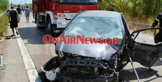 Σοβαρό τροχαίο με 4 τραυματίες έξω από το Μεσολόγγι (photos)