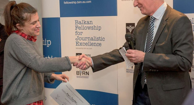  βαλκανική υποτροφία για την αριστεία της δημοσιογραφίας 2017 στη λεχαινίτισσα αλεξία τσαγκάρη