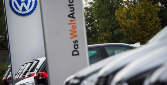 Βερολίνο: Η Volkswagen παραπλάνησε και τους ευρωπαίους καταναλωτές