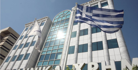 Η στήριξη των Ευρωπαίων "φρενάρει" τις αναταράξεις στην ελληνική οικονομία