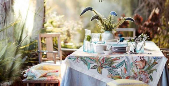 Στρώσε το πιο καλοκαιρινό τραπέζι στον κήπο ή στην βεράντα σου -11 ιδέες