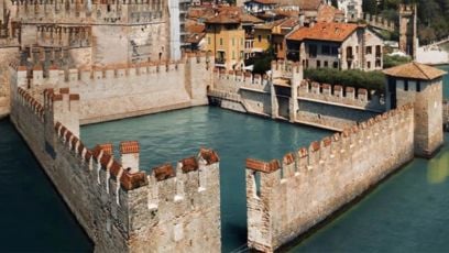 Scalighero: Σε μια λίμνη στο Μιλάνο ξεπροβάλλει από το νερό ένα υπέροχο μεσαιωνικό κάστρο -Σκέτο παραμύθι 